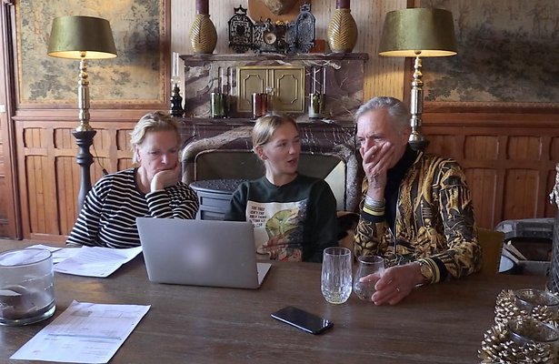 Kijk Terug: Familie Meiland vindt nieuw chateau in Hengelo